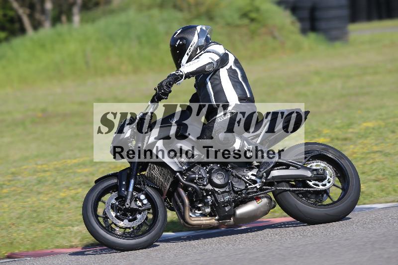 /Archiv-2023/10 21.04.2023 Discover the Bike ADR/Bike 1 gruen/unklar